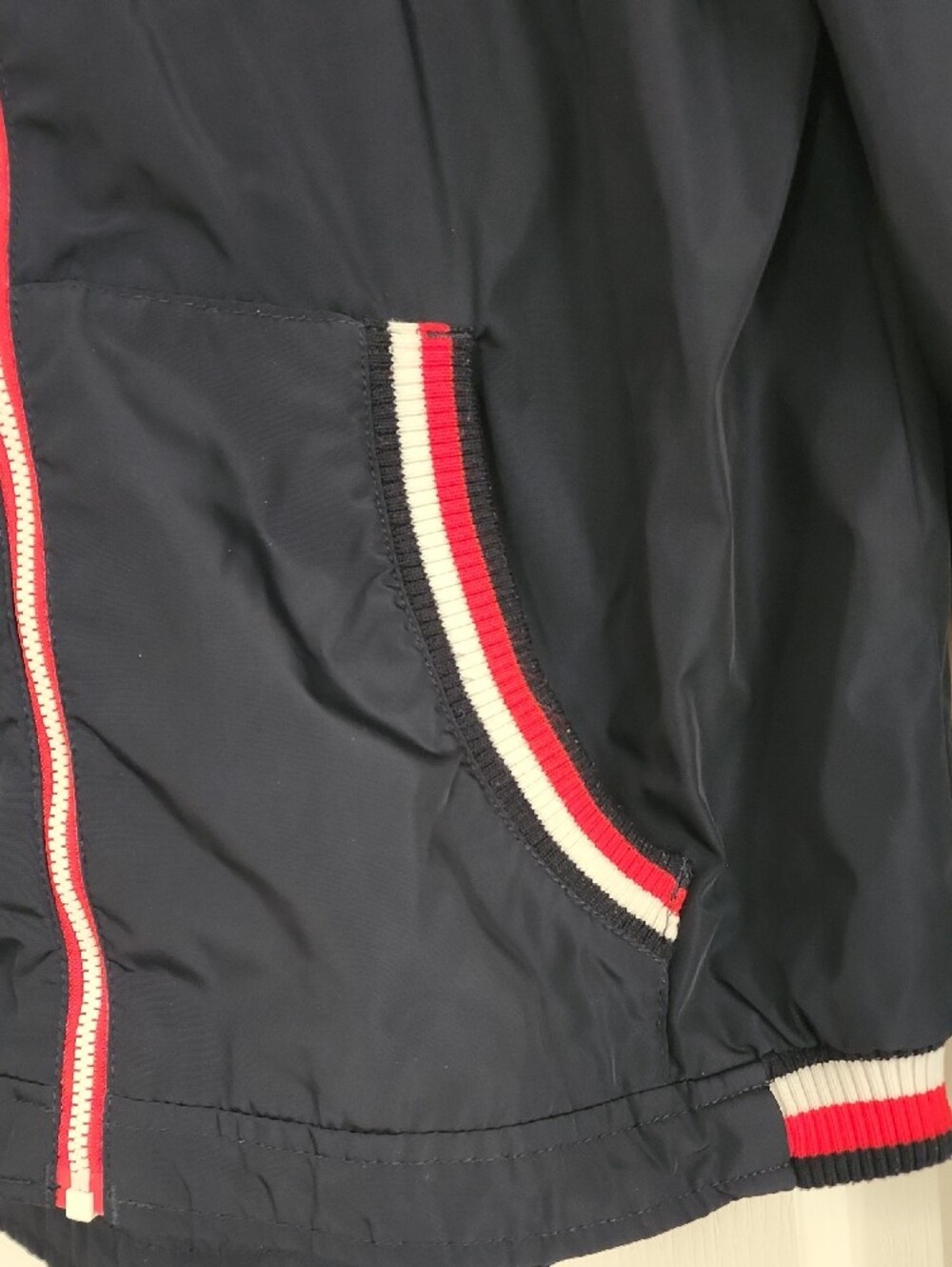 Tommy Hilfiger Navy Hooded Windbreaker with Red & White Trim - Picture 4 of 5